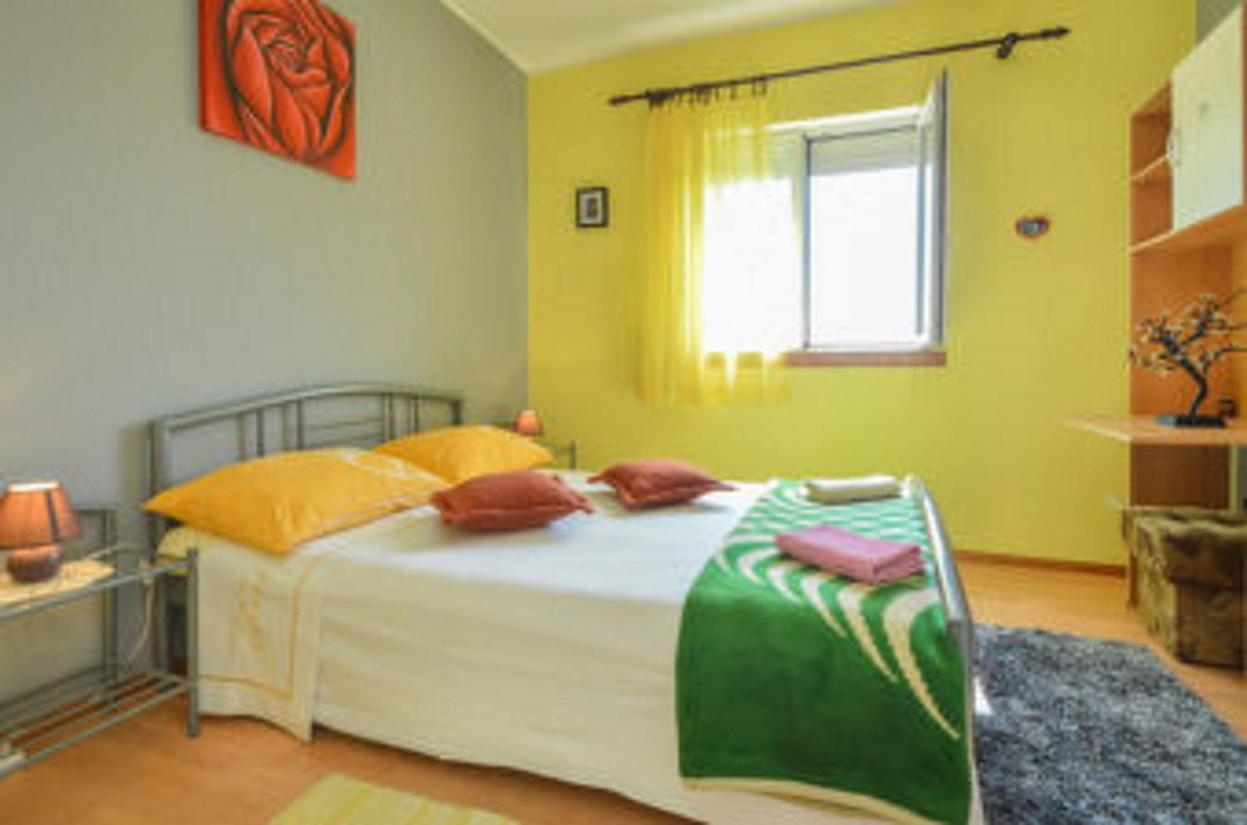 Appartement Apartmens Zara à Šibenik Extérieur photo