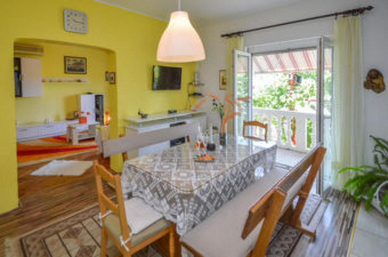 Appartement Apartmens Zara à Šibenik Extérieur photo